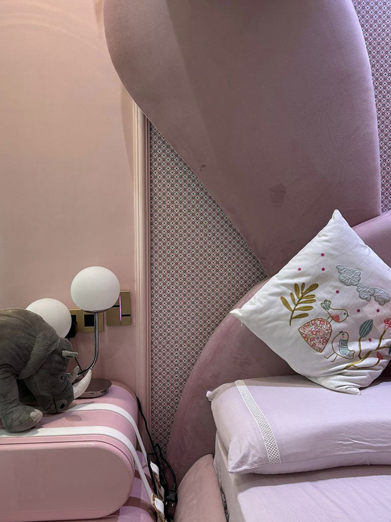 lusso designs residential apartment crest 21